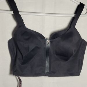 Victoria’s Secret Knockout Sport Bra 34C Black Front Close Support